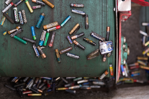 América Latina recicla apenas 3% do lixo eletrônico, diz pesquisa da ONU